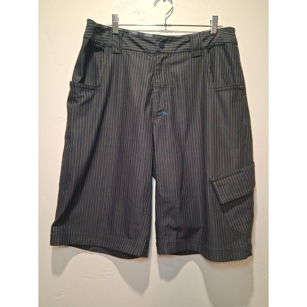 Lululemon Wet*Dry*Warm Men’s Shorts Black/White Pinstripe 7 Pocket Skater Hiking